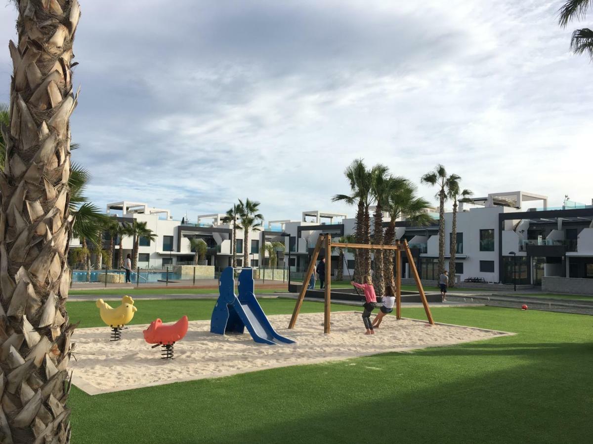 Casa De La Vida La Zenia Lejlighed Orihuela Eksteriør billede