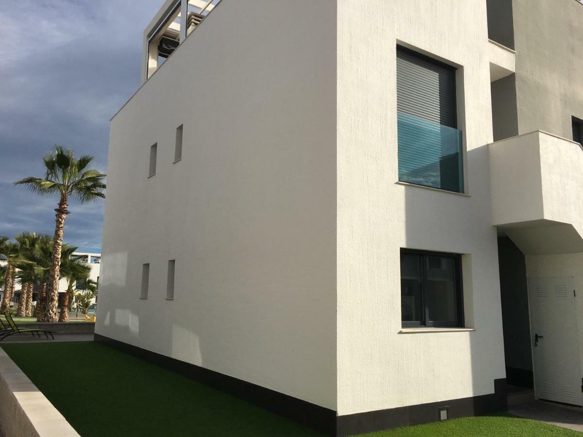Casa De La Vida La Zenia Lejlighed Orihuela Eksteriør billede
